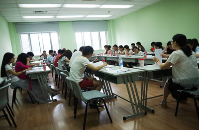 攜手華詢教育 開(kāi)啟教育咨詢加盟新篇章